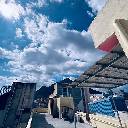 Dss Home Stay Just 500 Meter Girivalam Road Tiruvannāmalai Eksteriør bilde